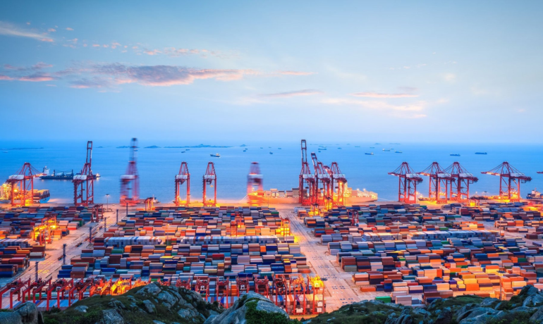 China to Singapore Freight loading and handoff visual